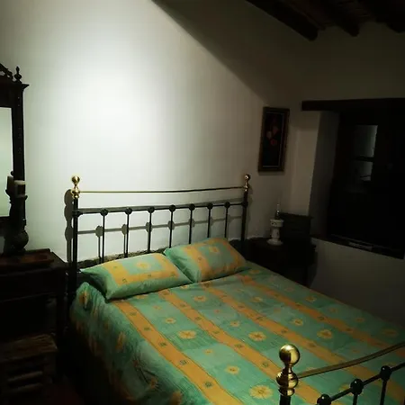 Antigone's House * Κυπερούντα
